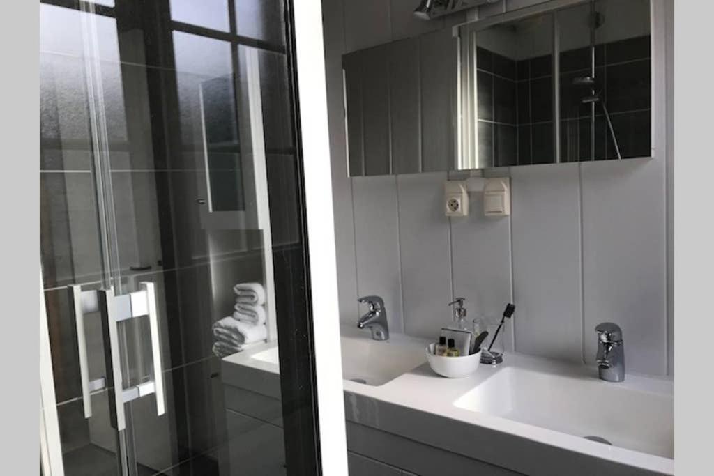 Appartement L'Ormeau 4 Etoiles Dans Le Centre Historique De Saint Malo Kültér fotó